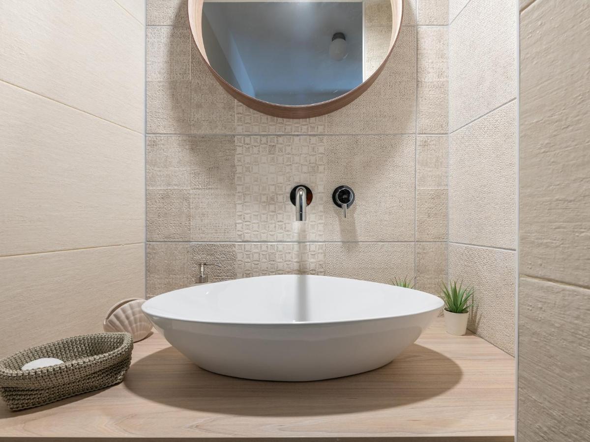 קליארי Bba Biddanoa Boutique Apartment מראה חיצוני תמונה